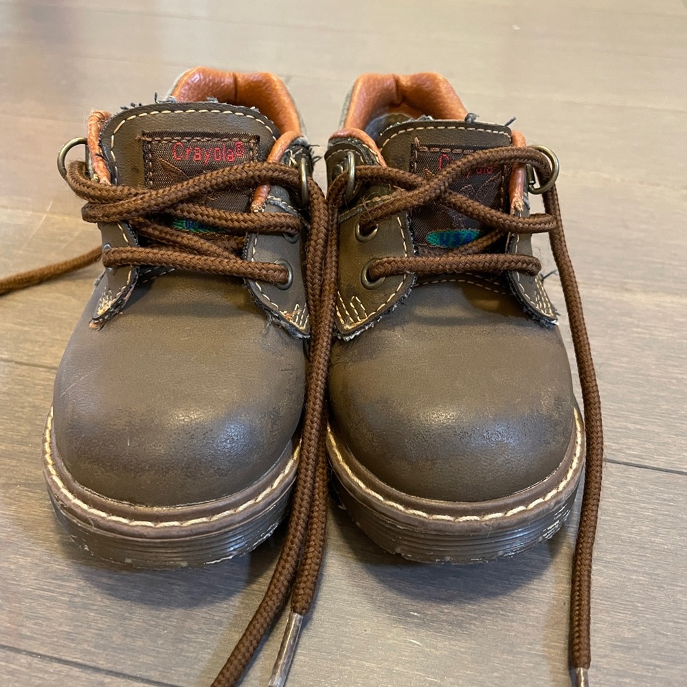 Crayola Brown Kids Boots